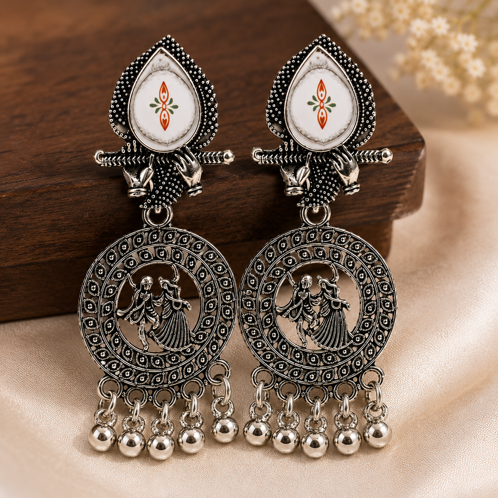 JH-59 earrings close up