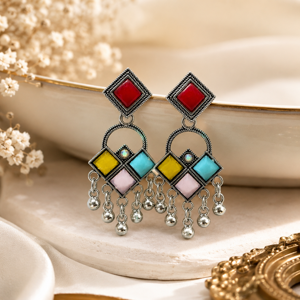Multicolor earrings in premium lifestyle setting